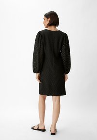comma EN BRODERIE ANGLAISE - Freizeitkleid - schwarz