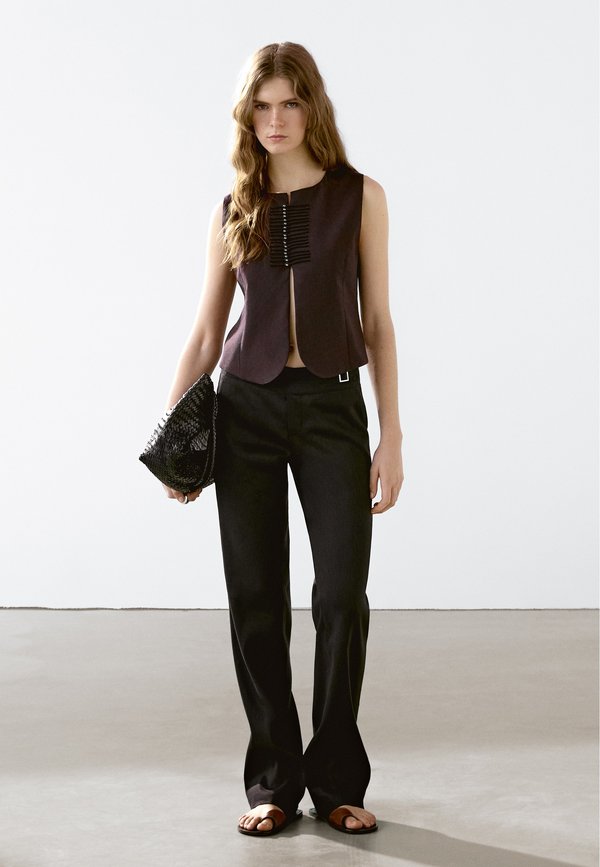 BEADED - Waistcoat - bordeaux3