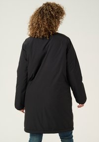 Cream Giacca da mezza stagione - black
