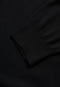 Oscar Jacobson VALTER ROUNDNECK - Stickad tröja - navy sea