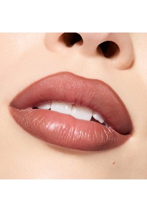 Rang 15: MAC - LIP PENCIL - Olovka za usne