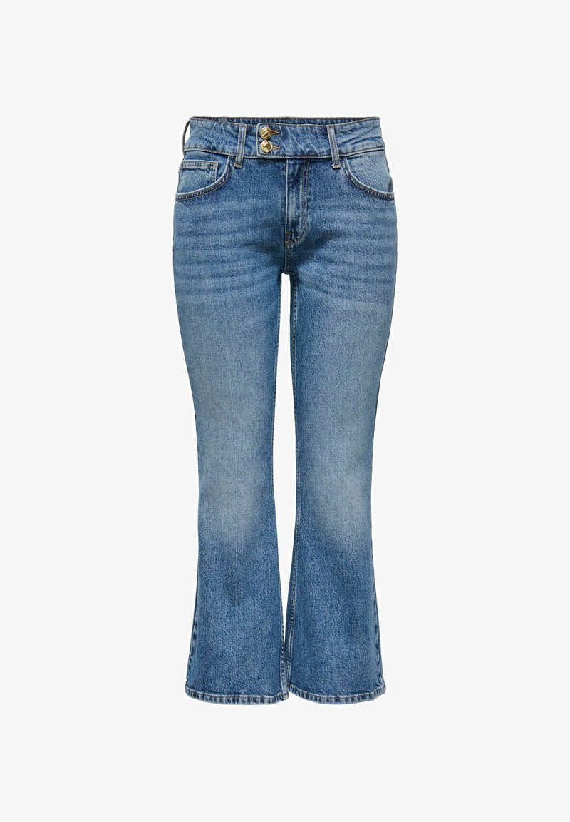 Jean en denim bleu taille haute avec légère évasement en bas, poches avant, passants pour ceinture et deux boutons en laiton visibles à la taille.