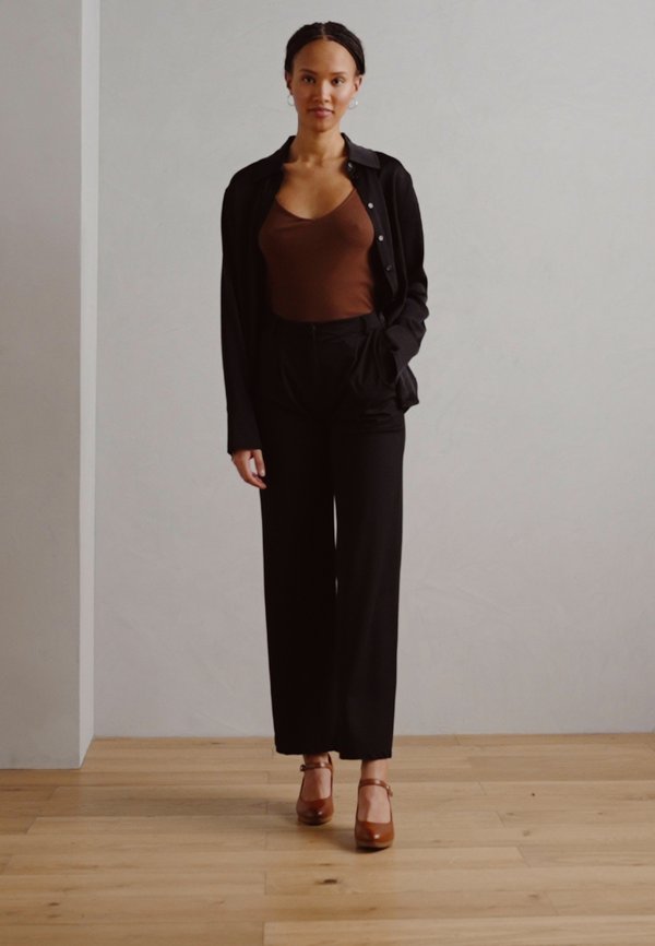 Platform heels - muscat4