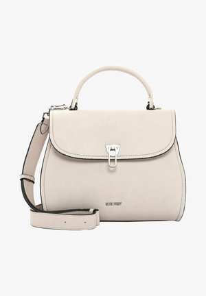 Bolso de mano de cuero beige con asa superior, cierre con broche plateado, correa de hombro desmontable y sutil logo de la marca en el centro del frente.