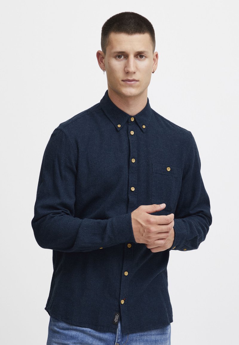 Blend - SHIRT - Camisa - dress blues, Ampliar