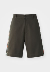 EMBORIDERED - Short - military green