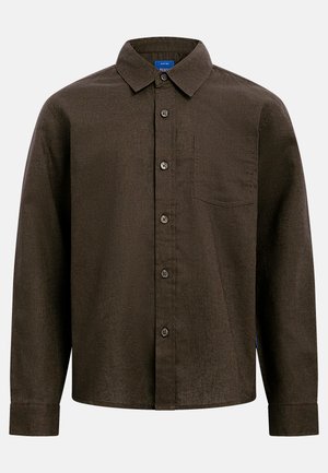 Σκούρο καφέ μακρυμάνικο πουκάμισο με κουμπιά, γιακά, τσέπη στο στήθος αριστερά και κουμπιά στα μανίκια.