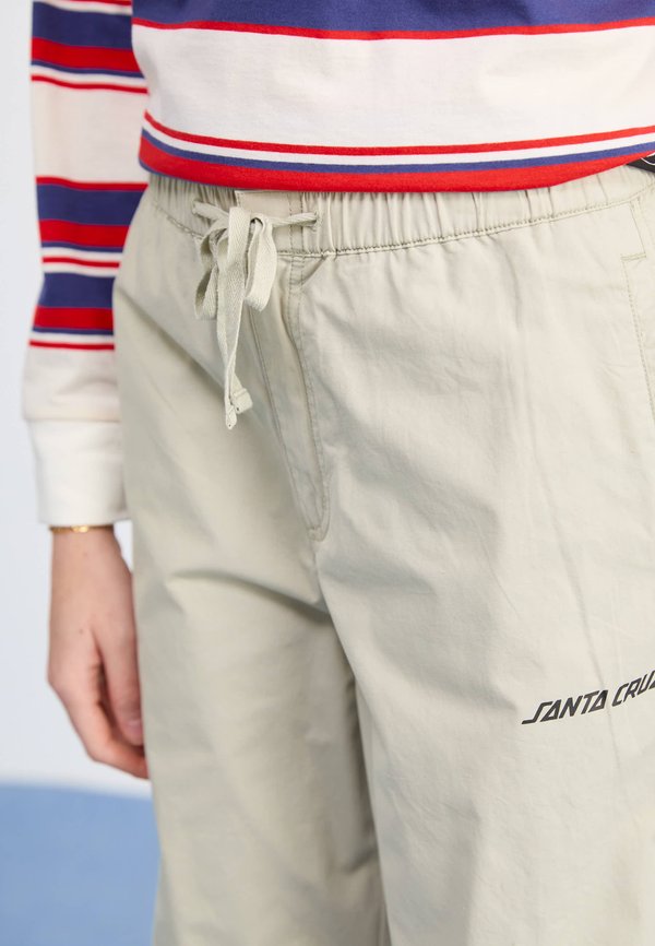 STRIP PARACHUTE PANT - Trousers3