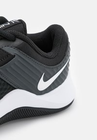 burton hardshell jacket