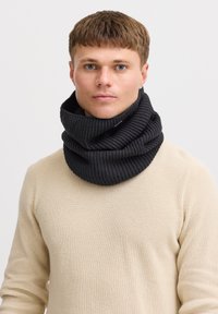 Blend LOOP CHIVI - Braga - black