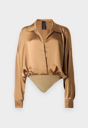 SUPER OVERSIZED BOYFRIEND BODYSUIT - Gombos blúz - camel