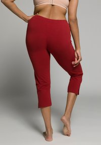 Ulla Popken Klassische 7/8 in Uni, enganliegende  - Legíny - kalhoty  - marsala red