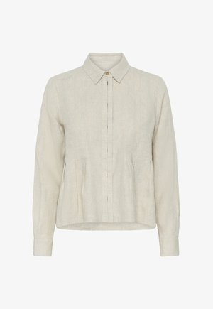 Cămașă bej din in cu mâneci lungi, guler, fenta ascunsă cu nasturi, ușoare adunături la talie și manșete la mâneci.