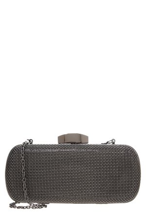 Metallinen verkkomessinkilaukku, jossa on suorakulmainen muoto, hopea-harmaa väri, ketjuolkaint ja tyylikäs salpa sulkeminen ylhäällä.