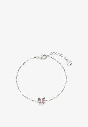 Zarter Silberarmband mit einem Schmetterlingsanhänger, verziert mit rosa, grünen und gelben Edelsteinen, und einem Karabinerverschluss mit Verlängerungskette.