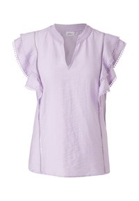 Blouse lavande sans manches avec bordure à volants sur les épaules, décolleté en V avec coutures détaillées le long des bords et des côtés, tissu doux et texturé.
