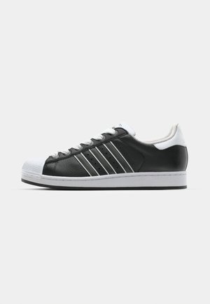 adidas Originals SUPERSTAR II UNISEX - Baskets basses - core black/matte silver/footwear white