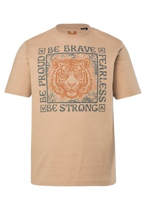 Beiges T-Shirt mit einer mittig platzierten Grafik eines Tigerkopfes und motivierendem Text: "Sei mutig, furchtlos, stolz, stark."