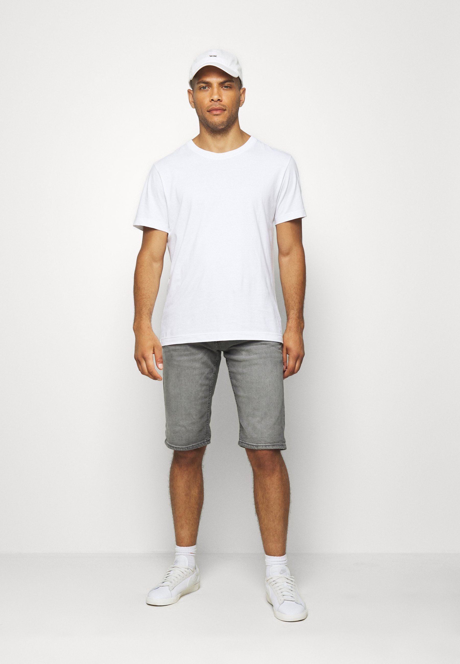 Uomo Shorts di jeans Uomo Shorts di jeans
