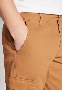 Only & Sons ONSCAM LIFE - Cargohose - toasted coconut