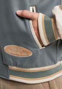 Karl Kani Kurtka Bomber