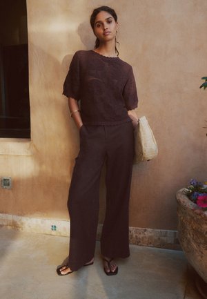 Next REGULAR FIT - SMART FRONT  WIDE LEG - Kelnės - chocolate brown