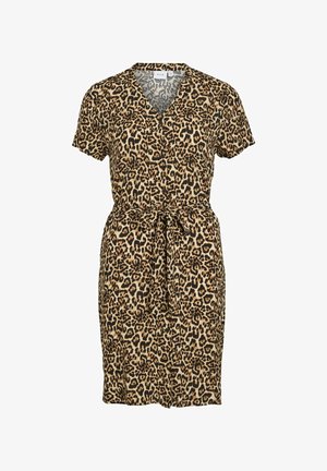 Robe portefeuille à manches courtes en tissu léger avec un motif léopard, dotée d'un décolleté en V et d'une taille à nouer pour un ajustement réglable.