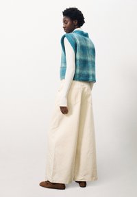 FRNCH PAULINA - Veste sans manches - bleu petrol