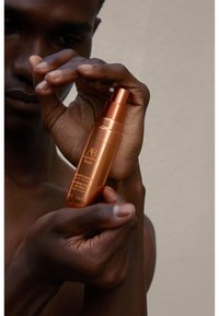 Augustinus Bader THE EYE CREAM  - Øjenpleje - white