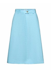 Jupe trapèze bleu clair avec passants pour ceinture, fermeture à boutons sur le devant et détail de couture subtil à l'ourlet.