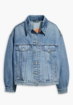 Hellblaues Denim-Jacket mit kragenförmigem Halsabschluss, zwei Brusttaschen und Knopfverschlüssen. Verfügt über eine leicht Übergröße und sichtbare Nähte.