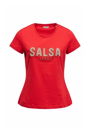 Camiseta roja de mujer de manga corta con logo "SALSA JEANS" de cuentas en la parte delantera y escote redondo.