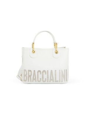 Witte handtas van synthetisch materiaal met metallic gouden hardware. Gedurfde "BRACCIALINI" lettering in zilver aan de voorkant. Twee korte handvatten.