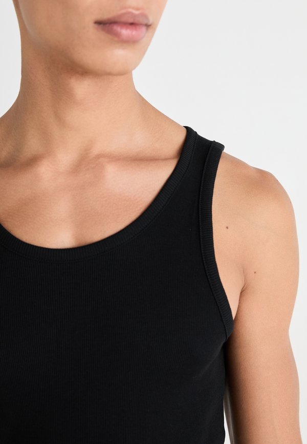 STANDARD TANK - Top2