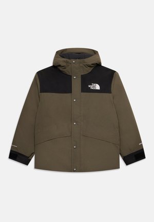 Veste isolante en vert olive et noir avec capuche, boutons-pression, logo "The North Face" sur la poitrine et poignets ajustables en Velcro.