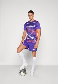 Kappa Gara FIORENTINA ABOUPRE PRO 8 - Article de supporter d'équipe de club - violet indigo/red