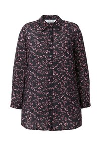 Blusa nera a maniche lunghe con bottoni, presenta un piccolo motivo floreale rosa e colletto classico, esposta frontalmente su sfondo bianco.