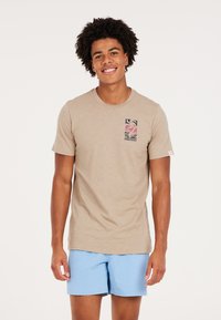 Protest PRTROCHA - T-shirts print - bamboobeige