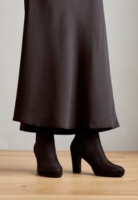 Tamaris Botines de tacón - black