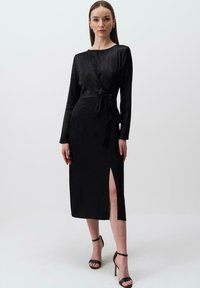 Jimmy Key MIDI WITH SLITS - Jurk - black