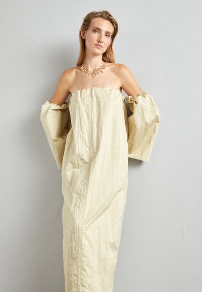 By Malene Birger EXCLUSIVE AIA - Alkalmi viselet - pearl