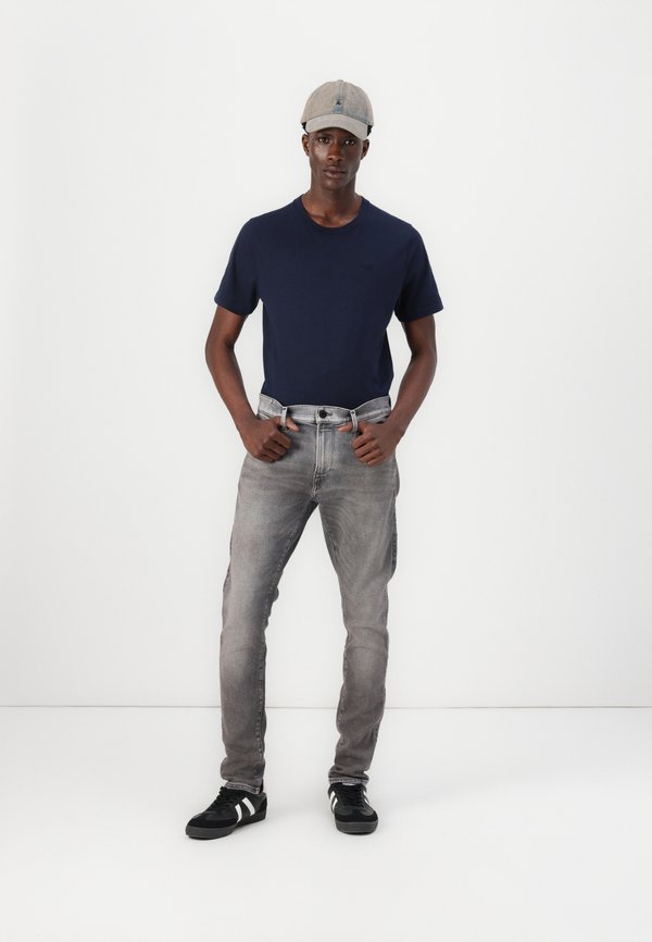 REVEND - Jeans Skinny Fit - sun faded gunmetal3