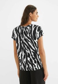 Street One LTD QR  W SPLITNE - Blus - schwarz