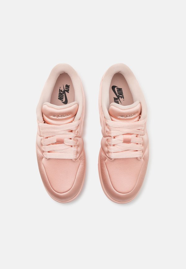 AIR JORDAN 1 LOW METHOD OF MAKE - Trainers - washed coral4