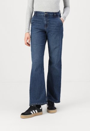 JDYMOON SANSA - Blugi drepți - medium blue denim