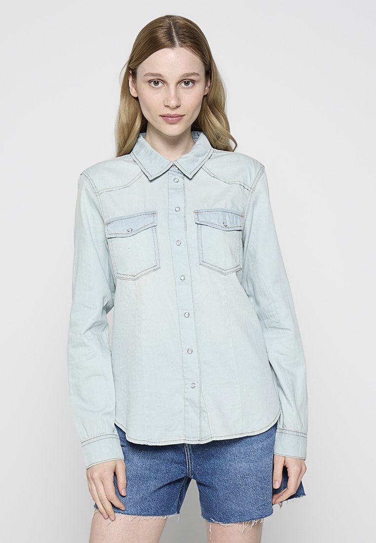 Only Overhemdblouse lichtblauw