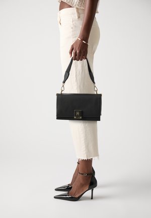 Tommy Hilfiger CROSSOVER - Borsa a mano - black