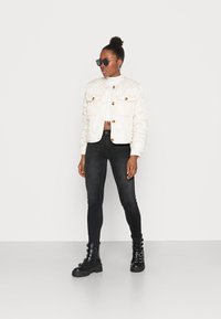 Vero Moda VMNELLA  - Casaco de inverno - birch