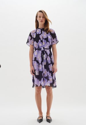 HENDRAIW - Vestido informal - lavender poetic flower