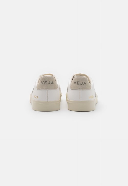 Veja Zapatilla de hombre, modelo campo, de cuero, con cordones Beige — photo 3